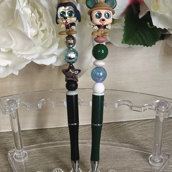 Character-Themed Pen Set - Black and Green - Picture 2 of 5